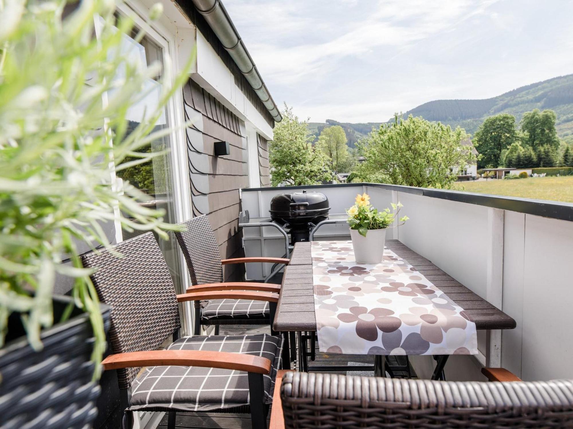 Ferienwohnung Kurparkblicksauerland لينهشتات المظهر الخارجي الصورة